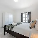 Blue Lee Tatil Evi